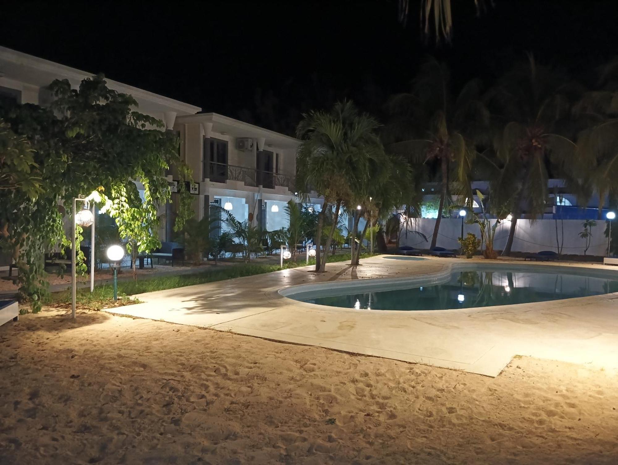 Exotica Sense Aparthotel Flic-en-Flacq Buitenkant foto